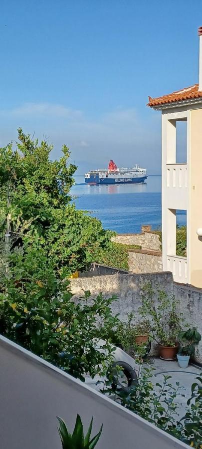 Seaview Luxury Apartment Мітіліні Екстер'єр фото