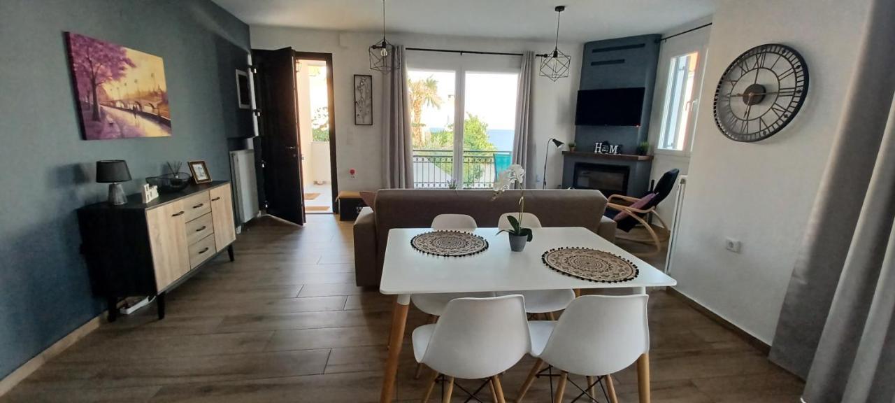 Seaview Luxury Apartment Мітіліні Екстер'єр фото